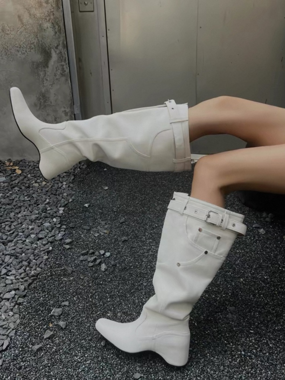 White Wedge Women's Boots US 6.5/7